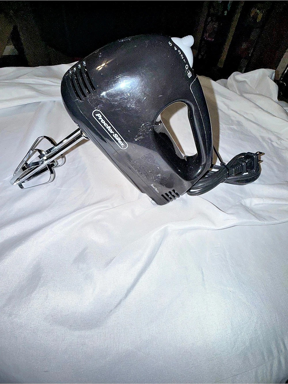 Proctor Silex Easy Mix 5-Speed Hand Mixer Black